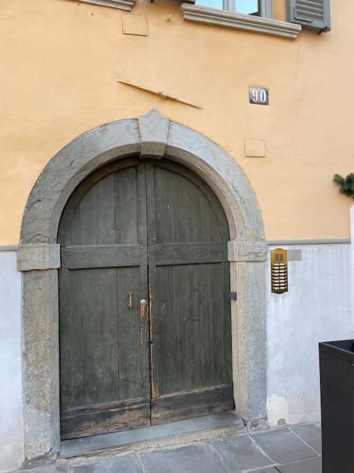 Accademia Love Apartment Bergamo Luaran gambar