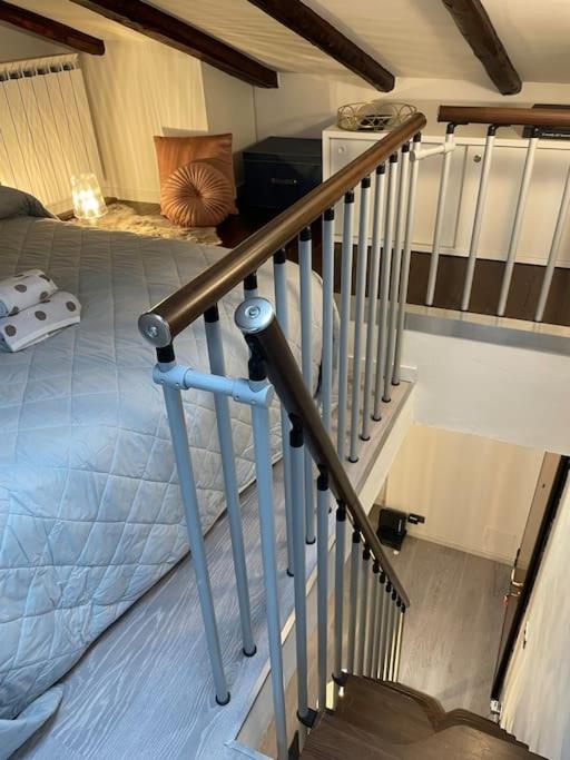 Accademia Love Apartment Bergamo Luaran gambar