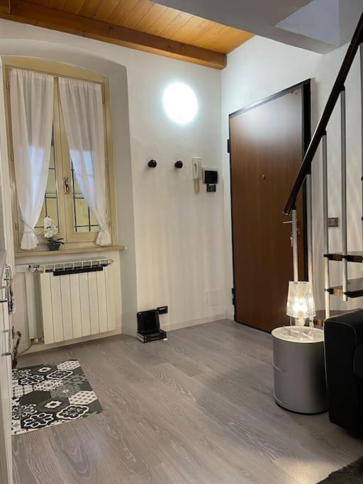 Accademia Love Apartment Bergamo Luaran gambar